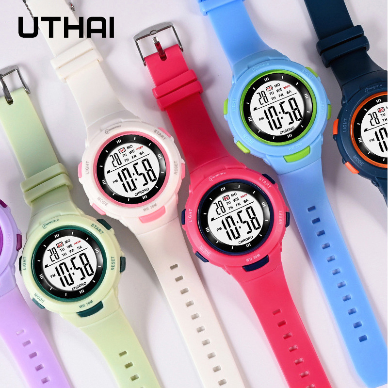 UTHAI 어린이 시계 스포츠 패션 빛나는 방수 알람  - Smartwatch Watches For Kids 리뷰 및 가격